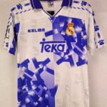 RETRO Real Madrid shirt